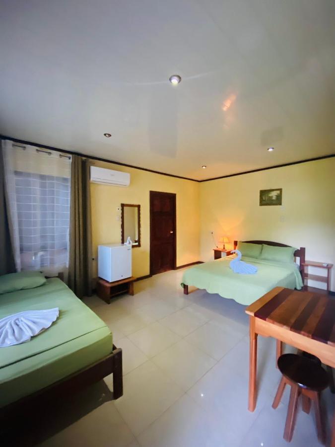 Cabinas Villa Drake Drakes Bay Esterno foto
